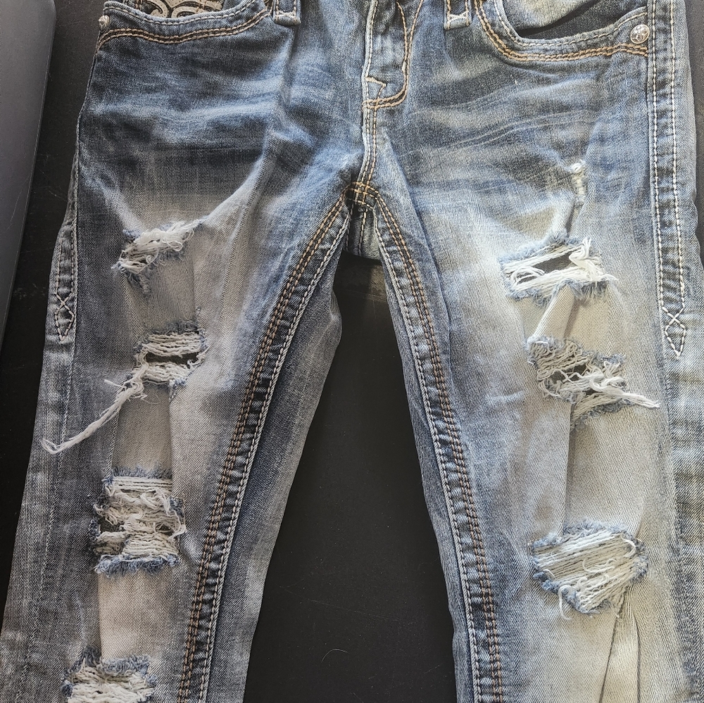 ROCK REVIVAL SIZE 27 SKINNY JEANS